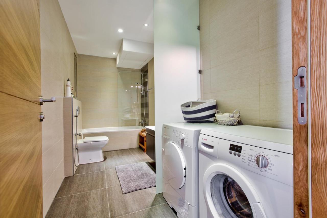 Bright And 2 Bedroom In Apartment Sliema